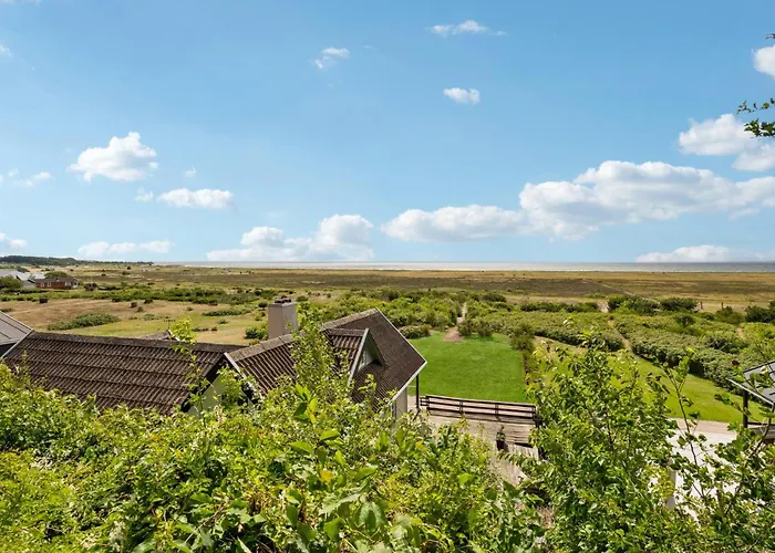 2 Bedroom Awesome In Haarby Ferienhaus Hårby